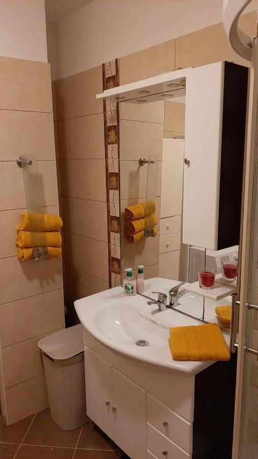 Apartman Ana & Marta Senj  Ngoại thất bức ảnh