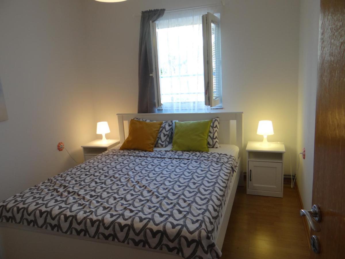 Apartman Ana & Marta Senj  Ngoại thất bức ảnh