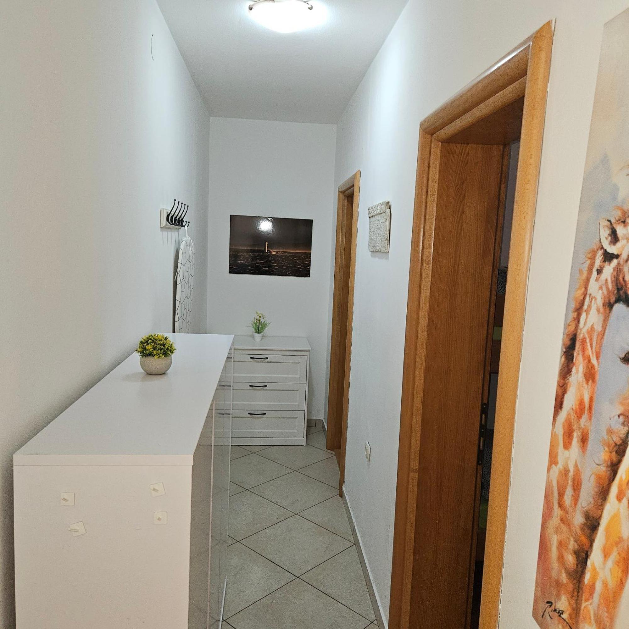 Apartman Ana & Marta Senj  Phòng bức ảnh