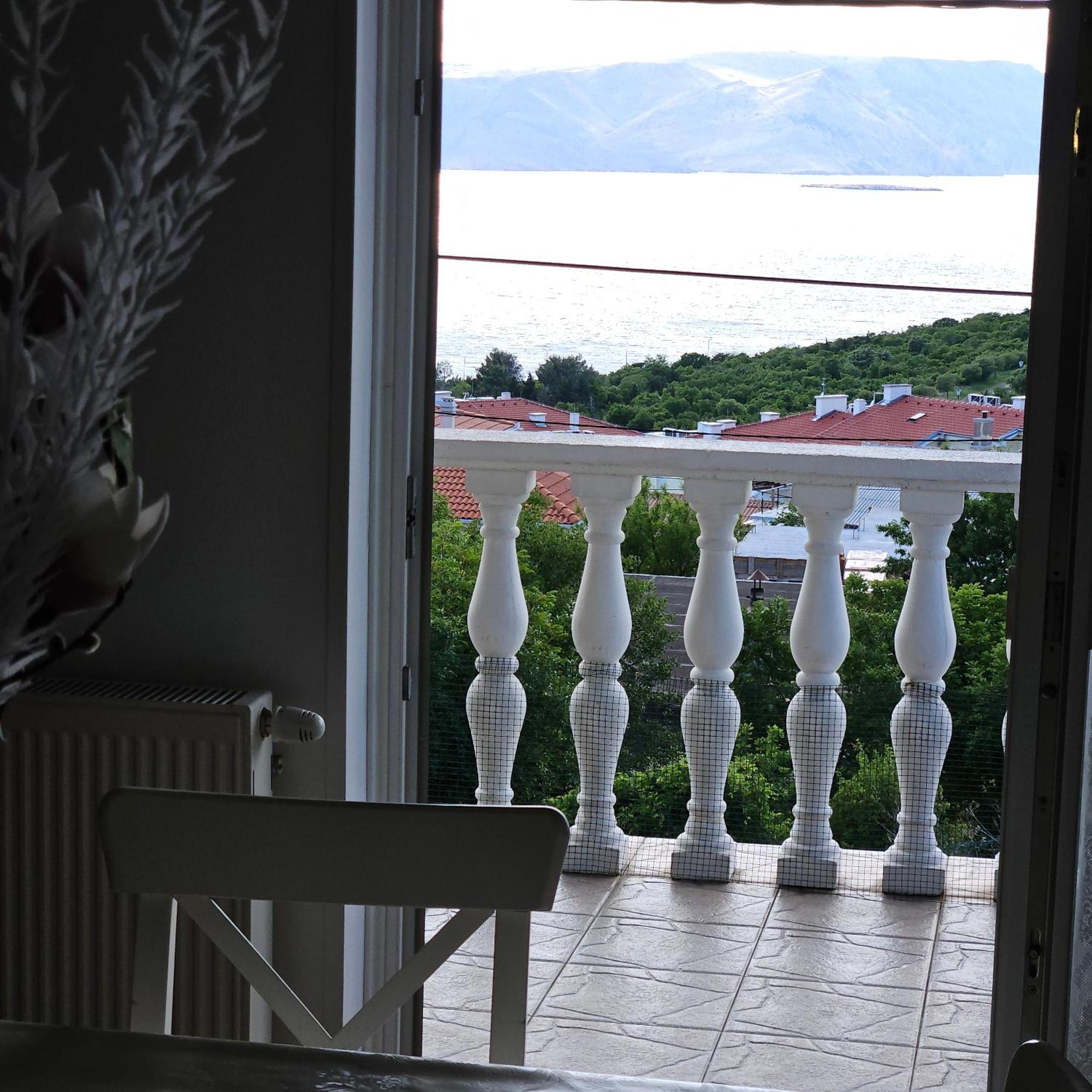 Apartman Ana & Marta Senj  Phòng bức ảnh