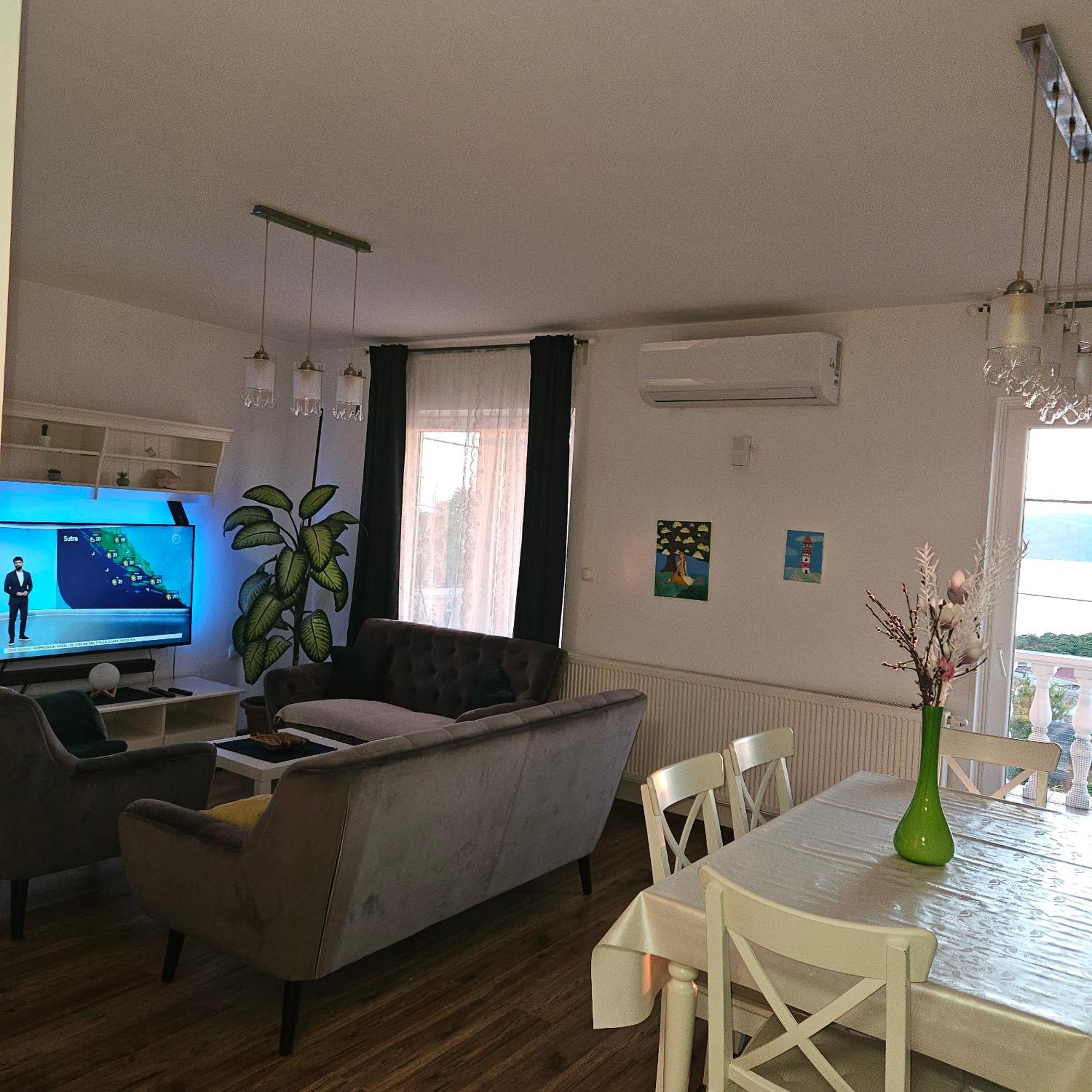 Apartman Ana & Marta Senj  Phòng bức ảnh